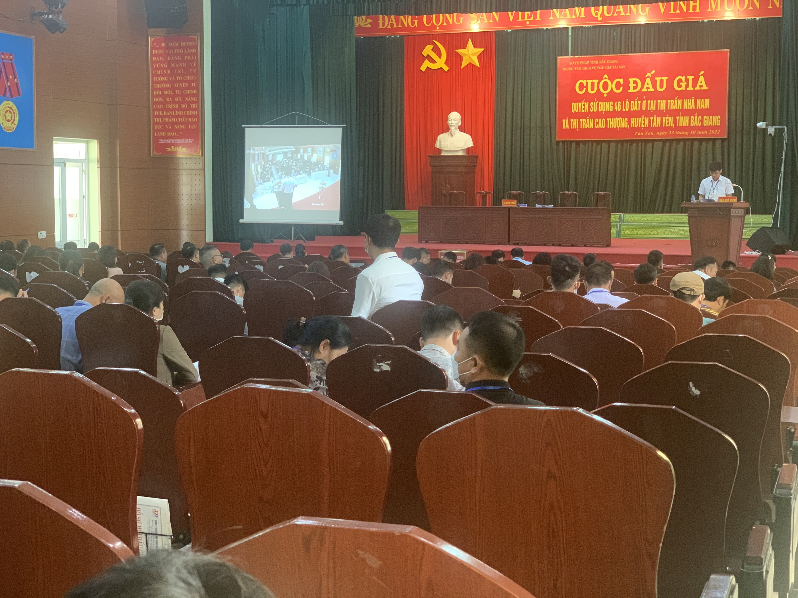 ảnh đấu giá